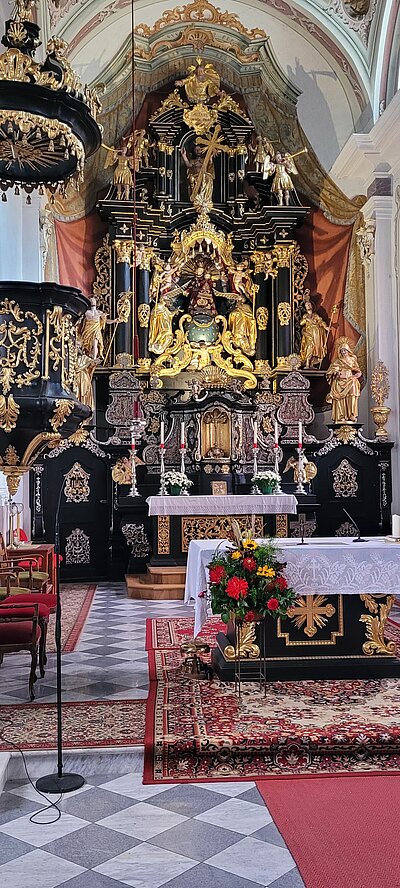 Wanderung der Naturfreunde - Lavant - Waldpfad und Kirchen