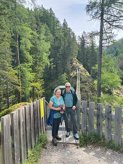 Wanderung der Naturfreunde - KALSER TALRUNDWEG (Abschnitt Hängebrücke, Felsenkapelle)