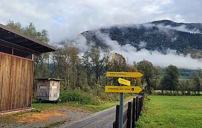 Wanderung der Naturfreunde - Lavant - Waldpfad und Kirchen