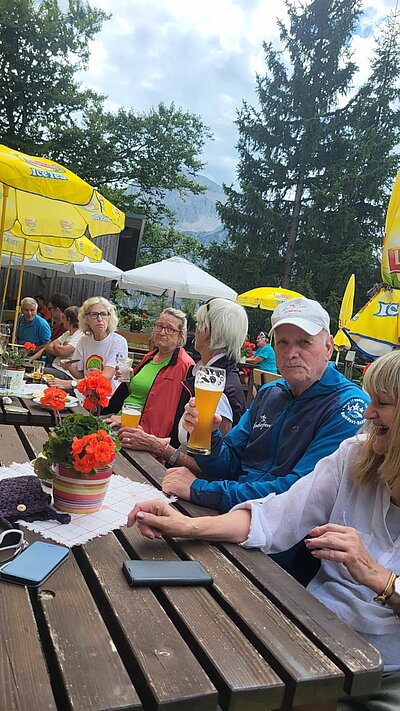 Wanderung der Naturfreunde - Mauthner Alm und Enzianhütte