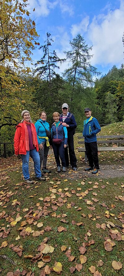 Wanderung der Naturfreunde - Lavant - Waldpfad und Kirchen