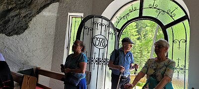 Wanderung der Naturfreunde - KALSER TALRUNDWEG (Abschnitt Hängebrücke, Felsenkapelle)