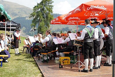 Gedenkmesse der Schützenkompanie am Gemeinde-Ruemitsch