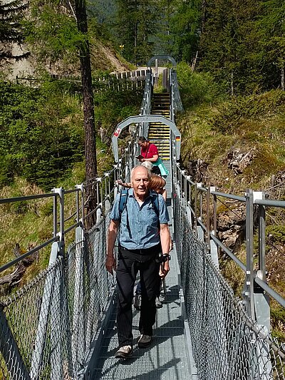 Wanderung der Naturfreunde - KALSER TALRUNDWEG (Abschnitt Hängebrücke, Felsenkapelle)