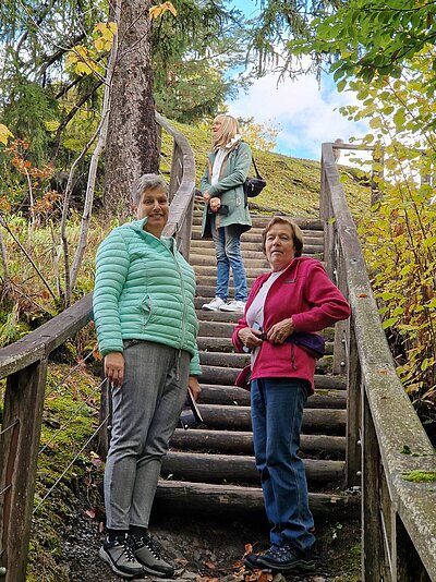 Wanderung der Naturfreunde - Lavant - Waldpfad und Kirchen