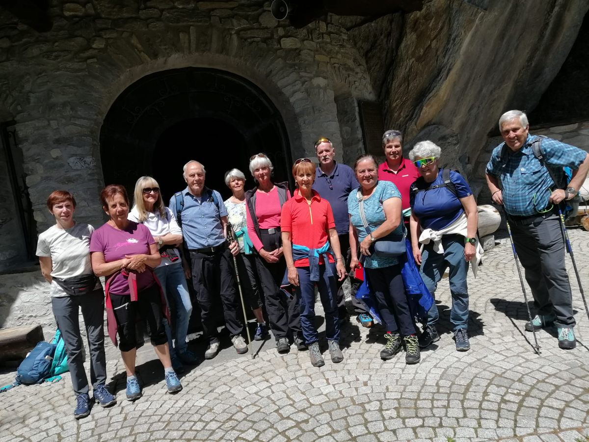 Wanderung der Naturfreunde - KALSER TALRUNDWEG (Abschnitt Hängebrücke, Felsenkapelle)